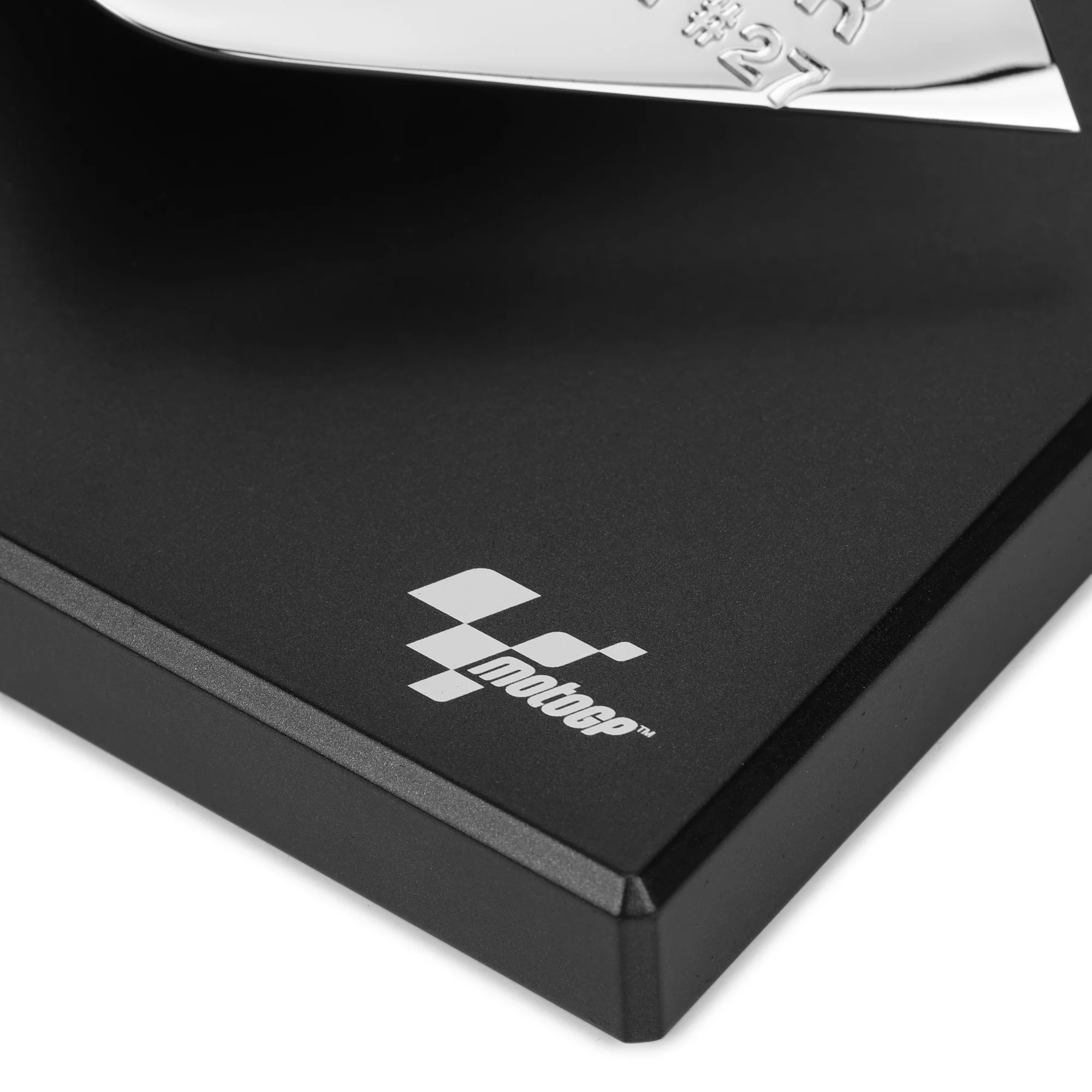 Replica FIM MotoGP World Championship Trophy Plaque – Casey Stoner 2007 - Image 4